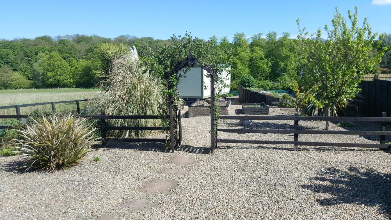 Bebside Sheepwash Shepherds Hut מראה חיצוני תמונה