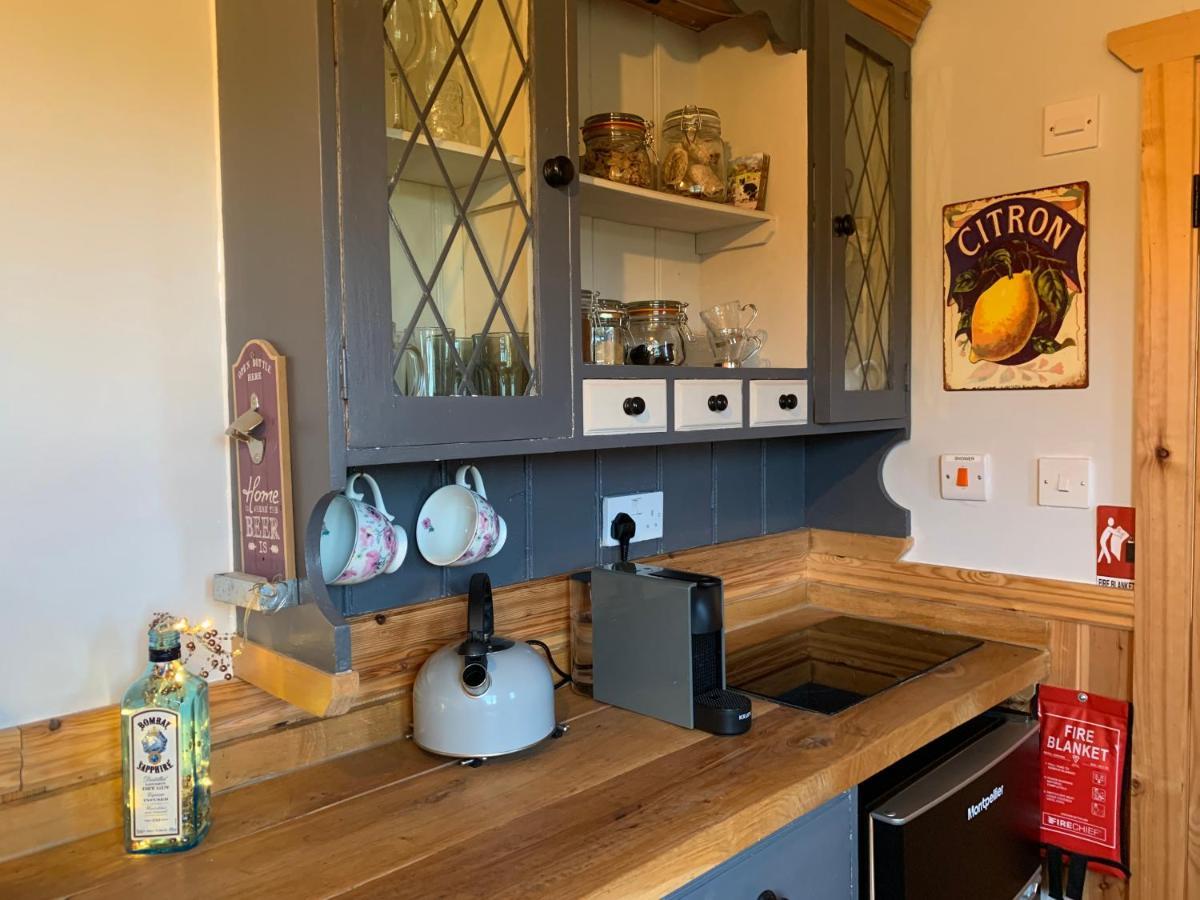 Bebside Sheepwash Shepherds Hut מראה חיצוני תמונה
